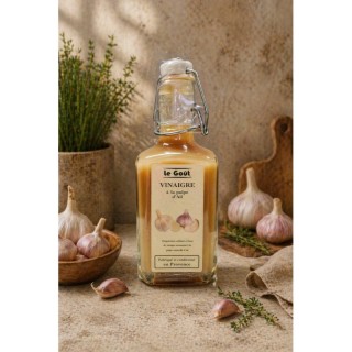 VINAIGRE À LA PULPE D'AIL